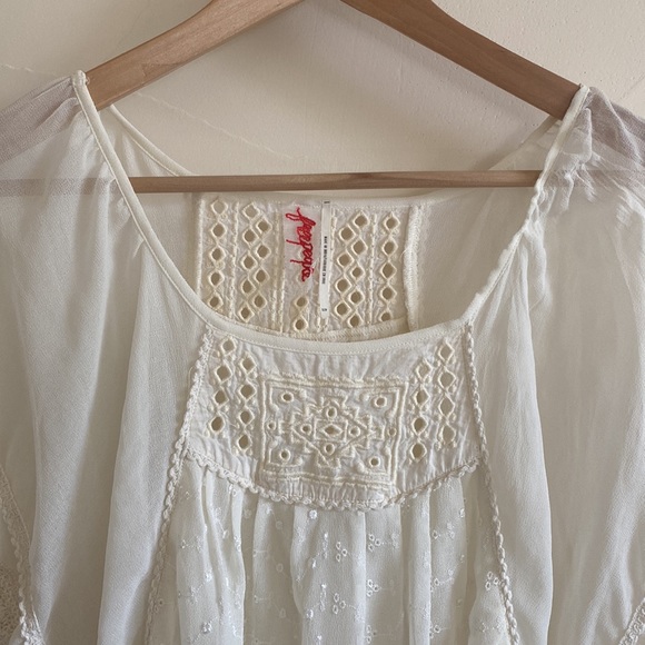 Free people, White flowy blouse, size small - Picture 2 of 10